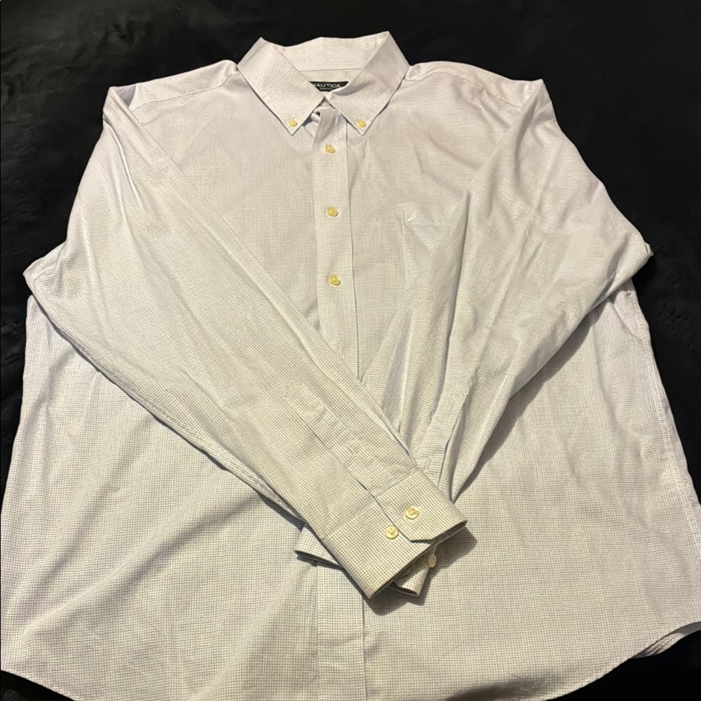Nautica Men's Light Gray Dress Shirt